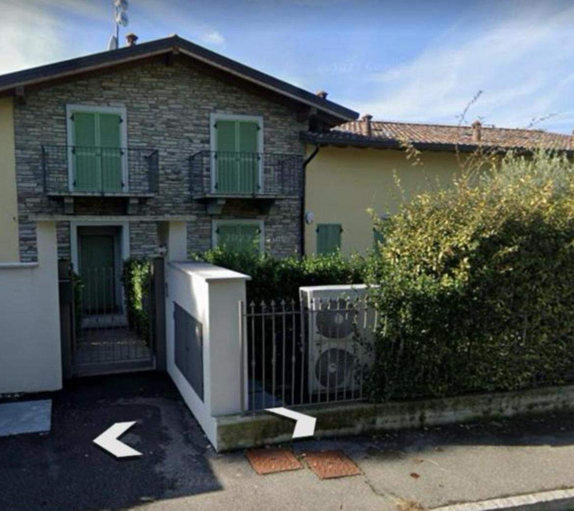 Park 20 Guest House Azzate Bagian luar foto